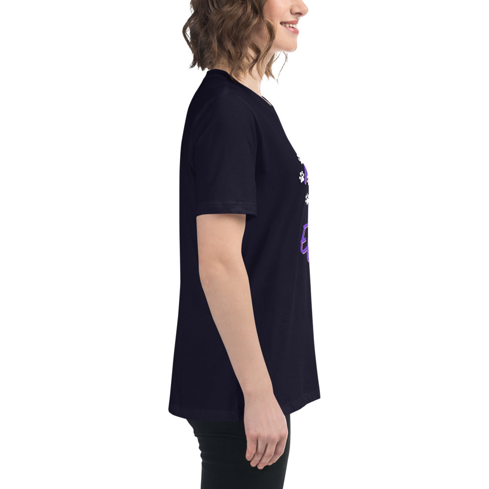 Paws for effect T-Shirt women